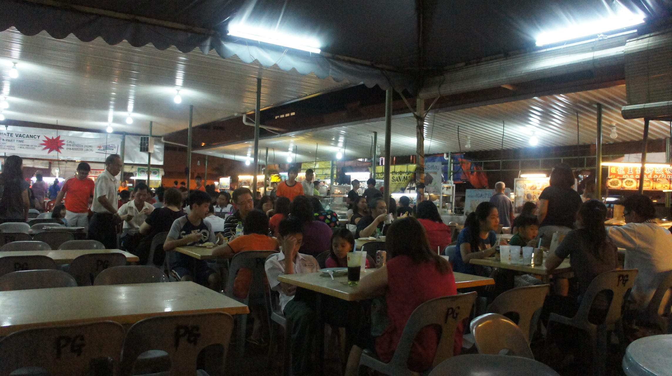 Top 10 Most Popular “Food Places” of Kuching : Travel Guide Kuching
